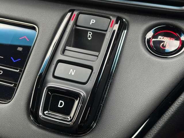 オデッセイハイブリッド 大型ナビ TV 全周囲カメラ 後席大型モニター 黒革 パワーシート シートヒーター 2ndシートオットマン 電動リアゲート LEDヘッドライト 両側パワースライド 専用塗装18インチアルミ ETC(20枚目)