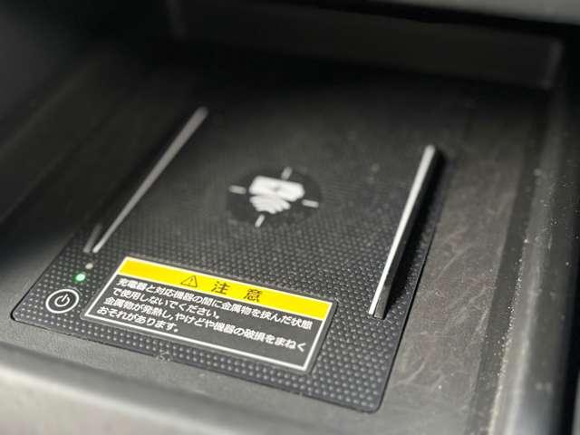 オデッセイハイブリッド 大型ナビ TV 全周囲カメラ 後席大型モニター 黒革 パワーシート シートヒーター 2ndシートオットマン 電動リアゲート LEDヘッドライト 両側パワースライド 専用塗装18インチアルミ ETC(23枚目)