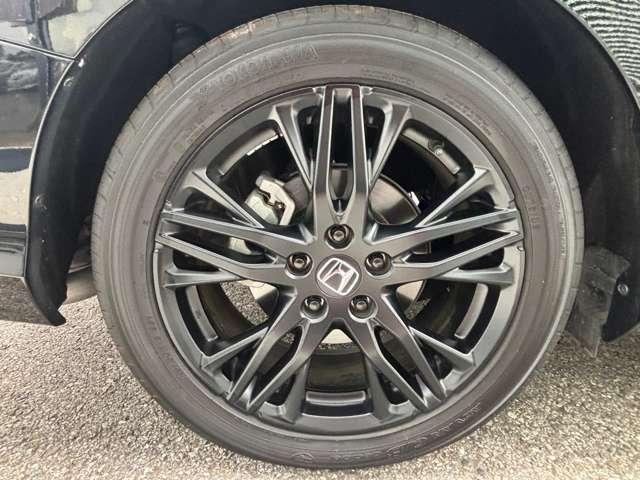 オデッセイハイブリッド 大型ナビ TV 全周囲カメラ 後席大型モニター 黒革 パワーシート シートヒーター 2ndシートオットマン 電動リアゲート LEDヘッドライト 両側パワースライド 専用塗装18インチアルミ ETC(33枚目)