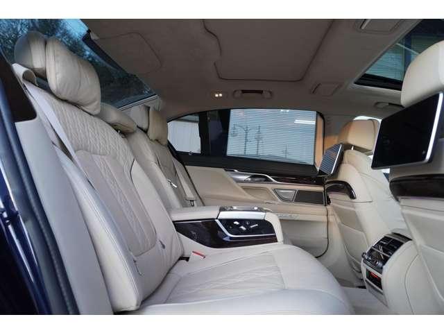 �y�㕔���ȁz���X�ł͌��G�}�ȂǁA�����n�[�h�N���[�j���O���{�H�\�ł������܂��B�ڂ����̓X�^�b�t�܂ł��₢���킹���������B