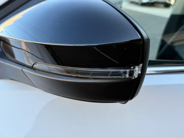 Ｔ－クロス ＴＳＩ　スタイル　純正ナビ　フルセグ　バックカメラ　プッシュスタート　デジタルメーター　ドライバーアシストシステム　ブラインドスポット　パーキングアシスト　ＥＴＣ２．０（46枚目）