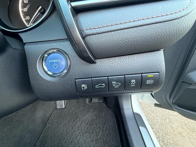 カムリ Ｇ　メーカーナビ　フルセグ　バックカメラ　フロントパワーシート　ＥＴＣ２．０　トヨタセーフティーセンス　電子パーキング　プッシュスタート　ＬＥＤヘッドライト　禁煙車（13枚目）