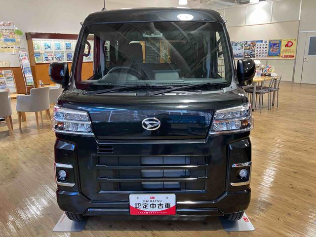 ハイゼットカーゴ クルーズ未使用車　ＬＥＤパック視界補助パック　９インチＤＡ　保証　新車保証・まごころ保証　１年間・走行距離無制限付き　ＬＥＤヘッドランプ　ＬＥＤフォグランプ　９インチディスプレイオーディオ　スマートインナーミラー　バックカメラ　電動格納ミラー（3枚目）