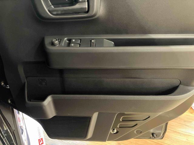 ハイゼットカーゴ クルーズ未使用車　ＬＥＤパック視界補助パック　９インチＤＡ　保証　新車保証・まごころ保証　１年間・走行距離無制限付き　ＬＥＤヘッドランプ　ＬＥＤフォグランプ　９インチディスプレイオーディオ　スマートインナーミラー　バックカメラ　電動格納ミラー（18枚目）