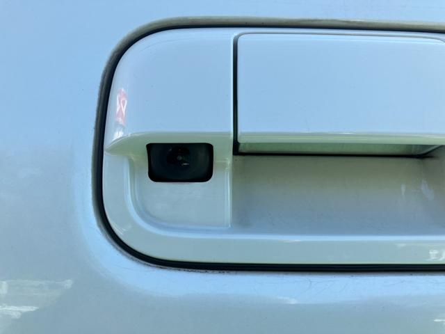 エブリイワゴン ＰＺターボスペシャル　ナビ　バックカメラ　電動スライドドア　保証　まごころ保証　１年間・走行距離無制限付き　７インチナビ　バックカメラ　両側電動スライドドア　運転席シートヒーター　キーフリーシステム　オートエアコン　電動格納ドアミラー（5枚目）