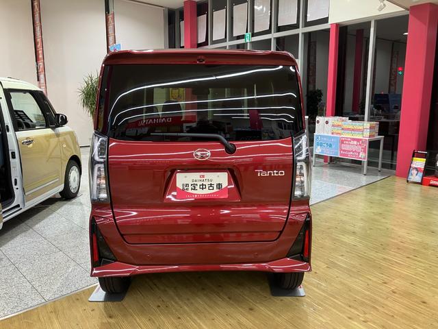 タント カスタムＲＳ　届け出済み未使用車　保証　新車保証・まごころ保証　１年間・走行距離無制限付き（6枚目）