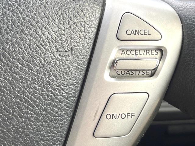 セレナ ライダー　ブラックライン　ＺＺ　Ｓ－ハイブリッド　エマージェンシーブレーキ　フリップダウンモニター　両側パワースライドドア（4枚目）