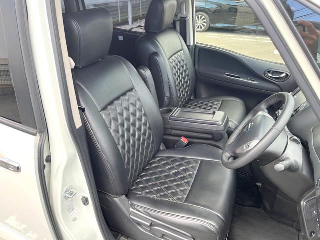 セレナ ライダー　ブラックライン　ＺＺ　Ｓ－ハイブリッド　エマージェンシーブレーキ　フリップダウンモニター　両側パワースライドドア（9枚目）