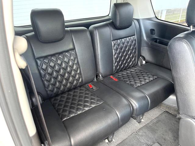 セレナ ライダー　ブラックライン　ＺＺ　Ｓ－ハイブリッド　エマージェンシーブレーキ　フリップダウンモニター　両側パワースライドドア（11枚目）