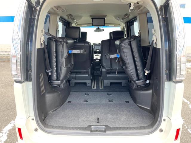 セレナ ライダー　ブラックライン　ＺＺ　Ｓ－ハイブリッド　エマージェンシーブレーキ　フリップダウンモニター　両側パワースライドドア（12枚目）