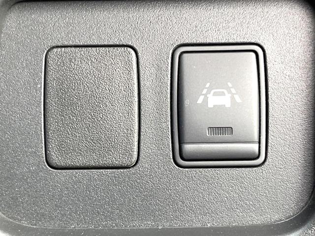 セレナ ライダー　ブラックライン　ＺＺ　Ｓ－ハイブリッド　エマージェンシーブレーキ　フリップダウンモニター　両側パワースライドドア（30枚目）