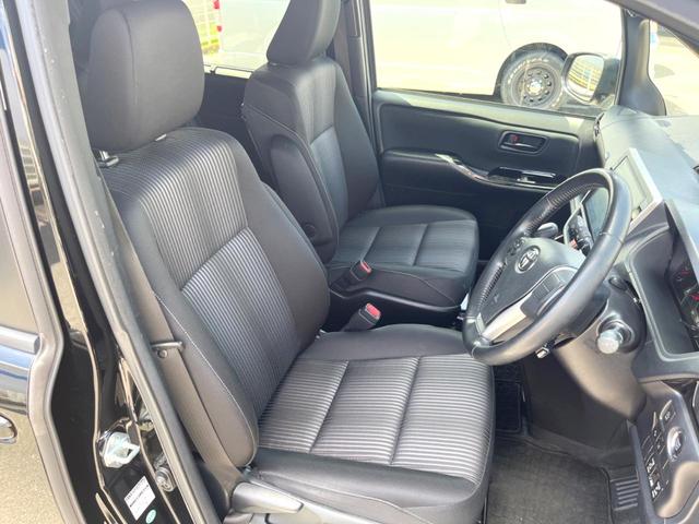 ヴォクシー ZS 衝突軽減 両側電動スライドドア 純正10インチナビ Bluetooth バックカメラ ETC フルセグTV クルーズコントロール LEDヘッドライト LEDフォグランプ オートライト オートエアコン(9枚目)