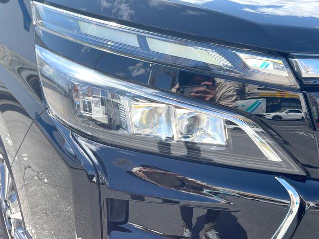 ヴォクシー ZS 衝突軽減 両側電動スライドドア 純正10インチナビ Bluetooth バックカメラ ETC フルセグTV クルーズコントロール LEDヘッドライト LEDフォグランプ オートライト オートエアコン(15枚目)