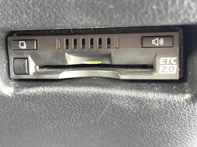 シエンタ Ｇ　両側電動ドア　純正ＳＤナビ　全周囲カメラ　衝突被害軽減システム　ドラレコ　コーナーセンサー　スマートキー　ＬＥＤヘッド　ＥＴＣ２．０　オートハイビーム　オートライト　オートエアコン（8枚目）