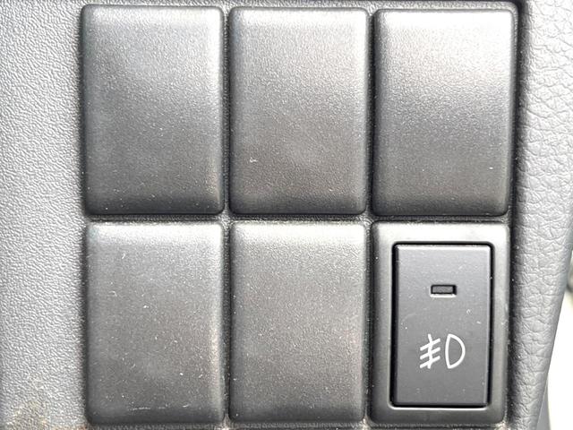 ワゴンＲスティングレー Ｔ　ＳＤナビ　スマートキー　ＨＩＤヘッド　ＥＴＣ　オートライト　オートエアコン　純正１５インチアルミ　Ｂｌｕｅｔｏｏｔｈ　ＣＤ　フルセグ（31枚目）