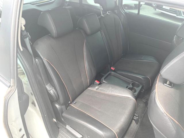 プレマシー 20S-スカイアクティブ Lパッケージ 両側電動ドア 純正HDDナビ バックカメラ ハーフレザーシート スマートキー HIDヘッド ビルトインETC オートライト オートエアコン 純正17インチアルミ Bluetooth CD DVD再生(10枚目)