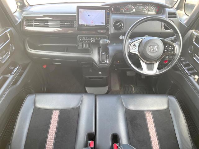 Ｎ－ＢＯＸカスタム Ｇ・Ｌターボホンダセンシング　純正８インチナビ　両側電動ドア　バックカメラ　衝突被害軽減システム　レーダークルーズ　ハーフレザーシート　ドラレコ　スマートキー　ＬＥＤヘッド　ビルトインＥＴＣ　オートライト　オートエアコン（2枚目）