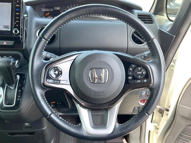 Ｎ－ＢＯＸカスタム Ｇ・Ｌターボホンダセンシング　純正８インチナビ　両側電動ドア　バックカメラ　衝突被害軽減システム　レーダークルーズ　ハーフレザーシート　ドラレコ　スマートキー　ＬＥＤヘッド　ビルトインＥＴＣ　オートライト　オートエアコン（12枚目）