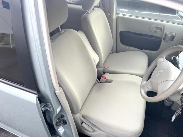 ｅＫワゴン ＧＳ　電動スライドドア　禁煙車　ポータブルナビ　ＥＴＣ　ＣＤ（13枚目）