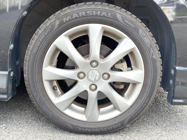 ソリオ ブラック＆ホワイト　エアロ　両側電動ドア　ＳＤナビ　シートヒーター　スマートキー　ＨＩＤヘッド　ビルトインＥＴＣ　オートライト　オートエアコン　純正１５インチアルミ　ＣＤ　ＤＶＤ再生　フルセグ（25枚目）