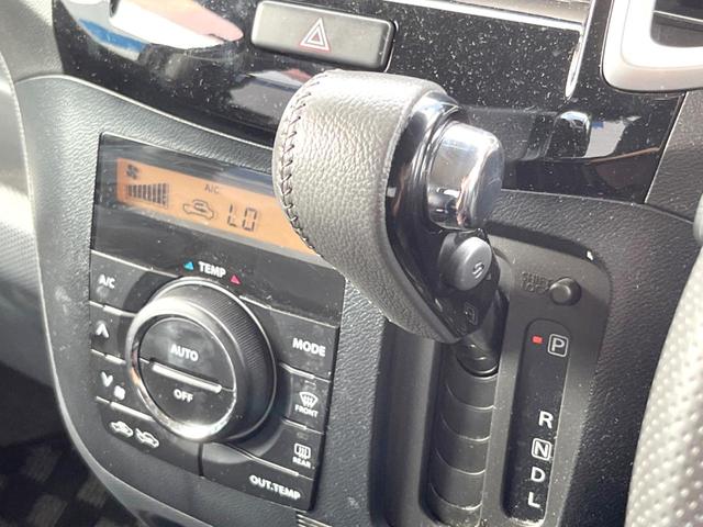 ソリオ ブラック＆ホワイト　エアロ　両側電動ドア　ＳＤナビ　シートヒーター　スマートキー　ＨＩＤヘッド　ビルトインＥＴＣ　オートライト　オートエアコン　純正１５インチアルミ　ＣＤ　ＤＶＤ再生　フルセグ（37枚目）