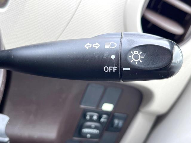 パッソ X Lパッケージ TRDエアロ 純正SDナビ HIDヘッド オートエアコン CD フルセグ(29枚目)