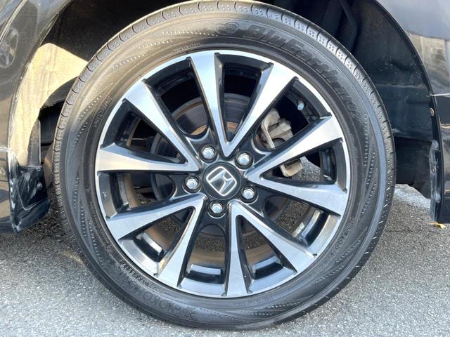 ステップワゴンスパーダ Ｚ　クールスピリット　両側電動ドア　純正ＳＤナビ　バックカメラ　ハーフレザーシート　ＨＩＤヘッド　ビルトインＥＴＣ　クルコン　純正１７インチアルミ　オートエアコン　ＣＤ　ＤＶＤ再生　フルセグ（29枚目）