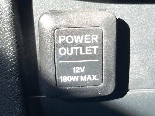 ステップワゴンスパーダ Ｚ　クールスピリット　両側電動ドア　純正ＳＤナビ　バックカメラ　ハーフレザーシート　ＨＩＤヘッド　ビルトインＥＴＣ　クルコン　純正１７インチアルミ　オートエアコン　ＣＤ　ＤＶＤ再生　フルセグ（39枚目）