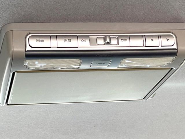 ステップワゴンスパーダ Ｚ　クールスピリット　両側電動ドア　純正ＳＤナビ　バックカメラ　ハーフレザーシート　ＨＩＤヘッド　ビルトインＥＴＣ　クルコン　純正１７インチアルミ　オートエアコン　ＣＤ　ＤＶＤ再生　フルセグ（41枚目）