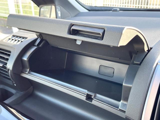 ステップワゴンスパーダ Ｚ　クールスピリット　両側電動ドア　純正ＳＤナビ　バックカメラ　ハーフレザーシート　ＨＩＤヘッド　ビルトインＥＴＣ　クルコン　純正１７インチアルミ　オートエアコン　ＣＤ　ＤＶＤ再生　フルセグ（45枚目）