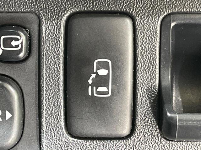 ハイエースワゴン ＧＬ　片側電動スライドドア　ＳＤナビ　バックカメラ　禁煙車　オートライト　純正１５インチアルミ　ＤＶＤ再生　フルセグ　キーレス　オートエアコン　電動格納ミラー　ドアバイザー（6枚目）