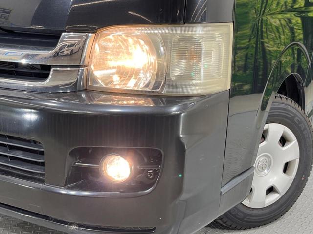 ハイエースワゴン ＧＬ　片側電動スライドドア　ＳＤナビ　バックカメラ　禁煙車　オートライト　純正１５インチアルミ　ＤＶＤ再生　フルセグ　キーレス　オートエアコン　電動格納ミラー　ドアバイザー（13枚目）