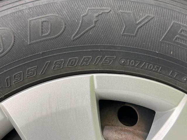 ハイエースワゴン ＧＬ　片側電動スライドドア　ＳＤナビ　バックカメラ　禁煙車　オートライト　純正１５インチアルミ　ＤＶＤ再生　フルセグ　キーレス　オートエアコン　電動格納ミラー　ドアバイザー（23枚目）