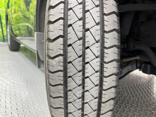 ハイエースワゴン ＧＬ　片側電動スライドドア　ＳＤナビ　バックカメラ　禁煙車　オートライト　純正１５インチアルミ　ＤＶＤ再生　フルセグ　キーレス　オートエアコン　電動格納ミラー　ドアバイザー（25枚目）