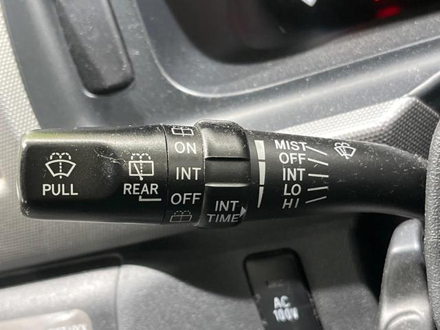 ハイエースワゴン ＧＬ　片側電動スライドドア　ＳＤナビ　バックカメラ　禁煙車　オートライト　純正１５インチアルミ　ＤＶＤ再生　フルセグ　キーレス　オートエアコン　電動格納ミラー　ドアバイザー（58枚目）