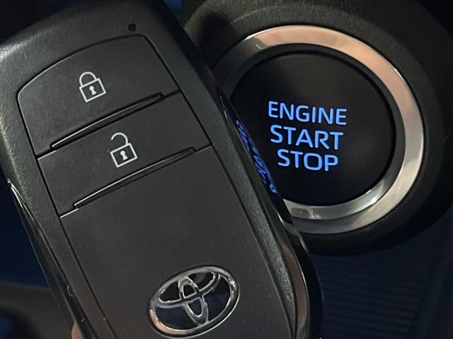 ハリアー Ｓ　禁煙車　純正８型ディスプレイオーディオ　バックカメラ　トヨタセーフティ　レーダークルーズ　オートマチックハイビーム　クリアランスソナー　ＬＥＤヘッド　ＥＴＣ　Ｂｌｕｅｔｏｏｔｈ　純正１７インチＡＷ（8枚目）