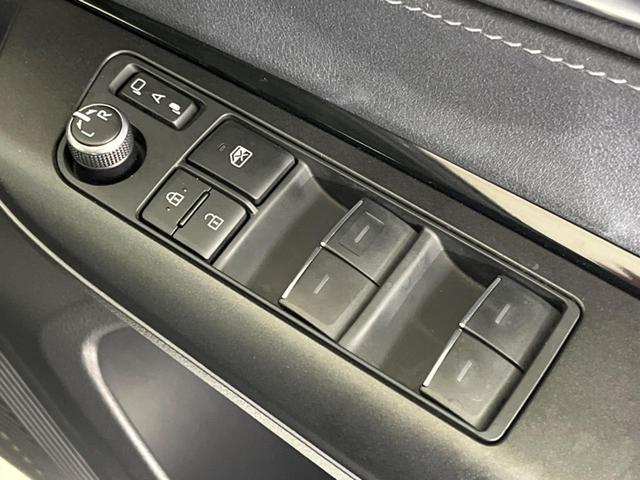 ハリアー Ｓ　禁煙車　純正８型ディスプレイオーディオ　バックカメラ　トヨタセーフティ　レーダークルーズ　オートマチックハイビーム　クリアランスソナー　ＬＥＤヘッド　ＥＴＣ　Ｂｌｕｅｔｏｏｔｈ　純正１７インチＡＷ（38枚目）