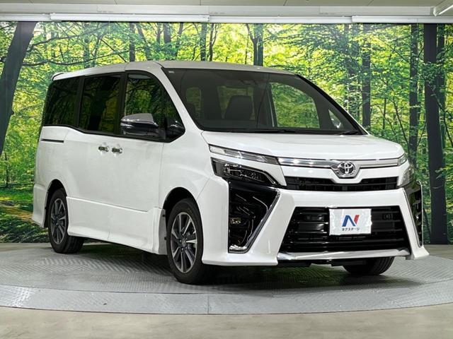 ヴォクシー ＺＳ　煌ＩＩＩ　禁煙車　後席モニター　純正１０型ナビ　バックカメラ　両側電動スライド　トヨタセーフティ　オートマチックハイビーム　車線逸脱警報　クルーズコントロール　ＥＴＣ　Ｂｌｕｅｔｏｏｔｈ　フルセグ（17枚目）