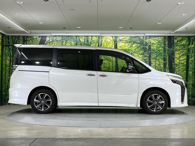 ヴォクシー ＺＳ　煌ＩＩＩ　禁煙車　後席モニター　純正１０型ナビ　バックカメラ　両側電動スライド　トヨタセーフティ　オートマチックハイビーム　車線逸脱警報　クルーズコントロール　ＥＴＣ　Ｂｌｕｅｔｏｏｔｈ　フルセグ（48枚目）