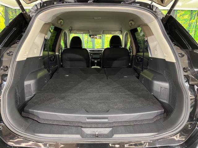 エクストレイル ２０Ｘ　ハイブリッド　エマージェンシーブレーキＰ　４ＷＤ　ＳＤナビ　全周囲カメラ　衝突被害軽減システム　禁煙車　電動リアゲート　コーナーセンサー　スマートキー　ＬＥＤヘッド　クルコン　車線逸脱警報　オートライト　デュアルエアコン（10枚目）