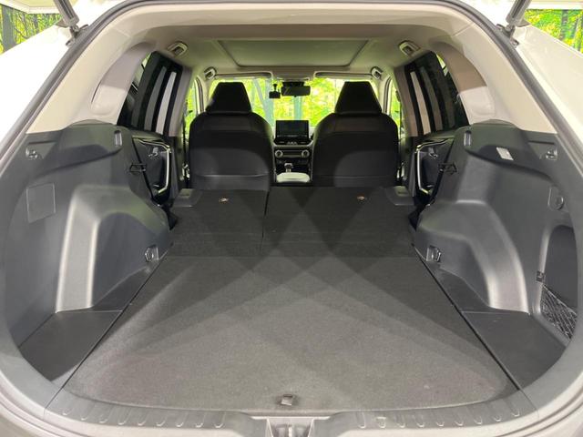 ＲＡＶ４ Ｇ　Ｚパッケージ　禁煙車　ＴＲＤエアロ　サンルーフ　９型ＢＩＧ－Ｘ　バックカメラ　デジタルインナーミラー　電動リアゲート　衝突軽減装置　レーダークルーズ　レーンアシスト　クリアランスソナー　ＬＥＤヘッド　パワーシート（42枚目）