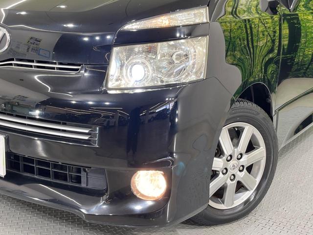 ヴォクシー ＺＳ　煌　禁煙車　両側電動スライドドア　クリアランスソナー　ＨＩＤヘッド　スマートキー　オートライト　ＥＴＣ　オートエアコン（13枚目）
