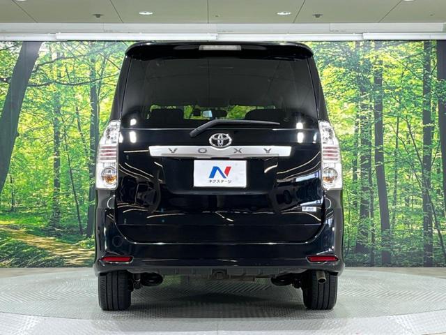 ヴォクシー ＺＳ　煌　禁煙車　両側電動スライドドア　クリアランスソナー　ＨＩＤヘッド　スマートキー　オートライト　ＥＴＣ　オートエアコン（16枚目）