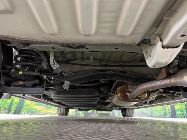 ヴォクシー ハイブリッドＺＳ　煌　禁煙車　純正９型ナビ　バックカメラ　両側電動ドア　衝突軽減　オートマチックハイビーム　クルーズコントロール　車線逸脱警報　シートヒーター　ＥＴＣ　Ｂｌｕｅｔｏｏｔｈ　フルセグ　ＬＥＤヘッド（21枚目）