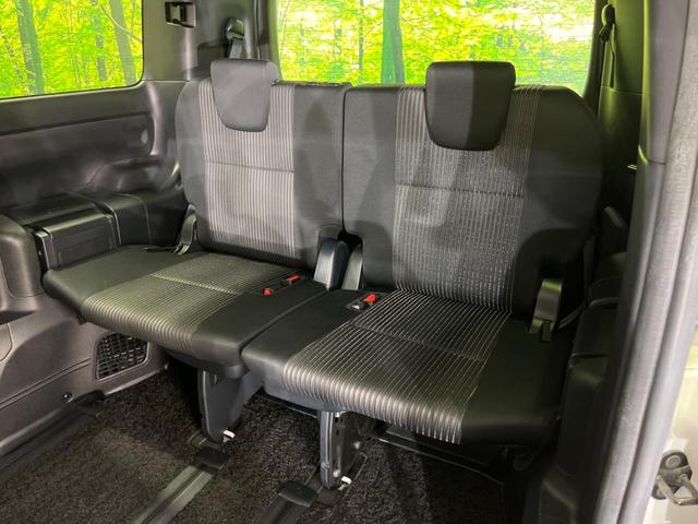 ヴォクシー ハイブリッドＺＳ　煌　禁煙車　純正９型ナビ　バックカメラ　両側電動ドア　衝突軽減　オートマチックハイビーム　クルーズコントロール　車線逸脱警報　シートヒーター　ＥＴＣ　Ｂｌｕｅｔｏｏｔｈ　フルセグ　ＬＥＤヘッド（39枚目）
