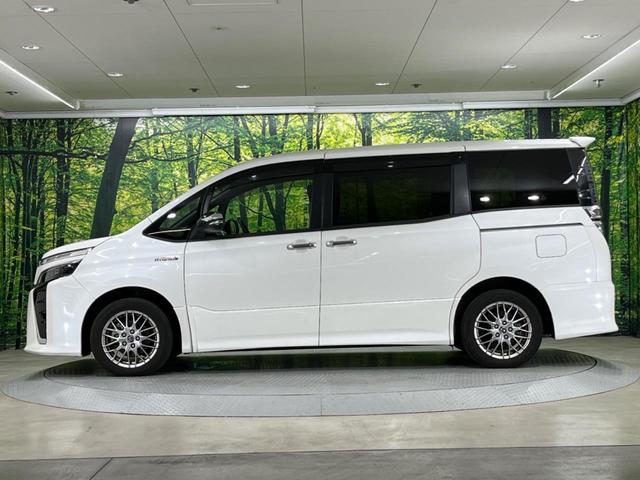 ヴォクシー ハイブリッドＺＳ　煌　禁煙車　純正９型ナビ　バックカメラ　両側電動ドア　衝突軽減　オートマチックハイビーム　クルーズコントロール　車線逸脱警報　シートヒーター　ＥＴＣ　Ｂｌｕｅｔｏｏｔｈ　フルセグ　ＬＥＤヘッド（51枚目）