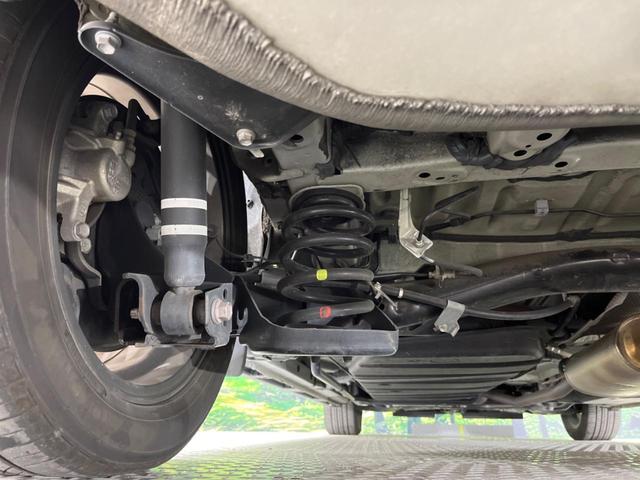 ヴォクシー ハイブリッドＺＳ　煌　禁煙車　純正９型ナビ　バックカメラ　両側電動ドア　衝突軽減　オートマチックハイビーム　クルーズコントロール　車線逸脱警報　シートヒーター　ＥＴＣ　Ｂｌｕｅｔｏｏｔｈ　フルセグ　ＬＥＤヘッド（56枚目）