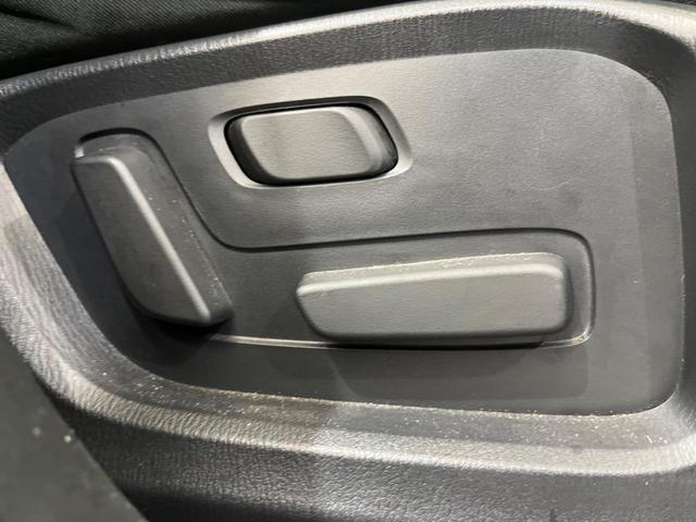 ＣＸ－５ ＸＤ　プロアクティブ　禁煙車　ＢＯＳＥサウンド　純正ナビ　全周囲カメラ　電動リアゲート　衝突権限装置　レーダークルーズ　レーンアシスト　クリアランスソナー　ＬＥＤヘッド　オートマチックハイビーム　パワーシート　ＥＴＣ（7枚目）