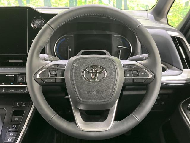 ヴォクシー ハイブリッドＳ－Ｚ　禁煙車　純正１０型ディスプレイオーディオ　全周囲カメラ　快適利便パッケージ　デジタルインナーミラー　両側電動スライドドア　衝突軽減装置　レーダークルーズ　レーンアシスト　クリアランスソナー（11枚目）