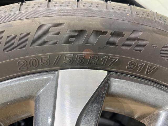 ヴォクシー ハイブリッドＳ－Ｚ　禁煙車　純正１０型ディスプレイオーディオ　全周囲カメラ　快適利便パッケージ　デジタルインナーミラー　両側電動スライドドア　衝突軽減装置　レーダークルーズ　レーンアシスト　クリアランスソナー（31枚目）